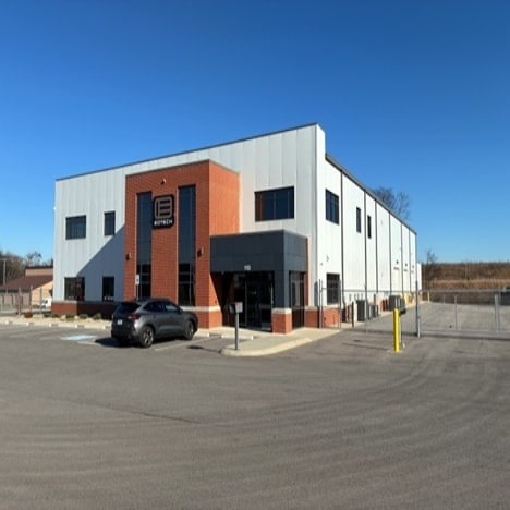 Kapsia Way Industrial Park portfolio of 4 properties for sale on LoopNet.ca Primary Photo- Image 1 of 6
