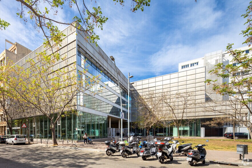 Carrer de la Séquia Madriguera, 16, Barcelone, Barcelona à louer - Photo principale - Image 1 de 3