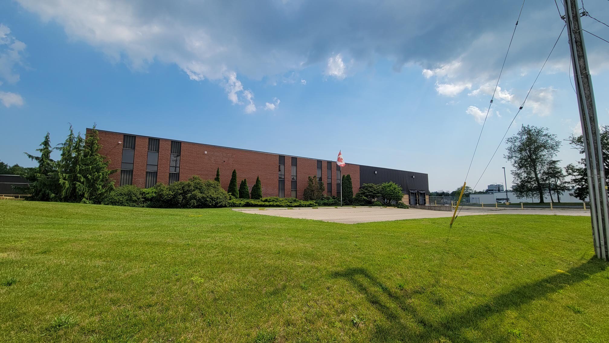 101 Spruce St, Tillsonburg, ON à vendre Photo du bâtiment- Image 1 de 1