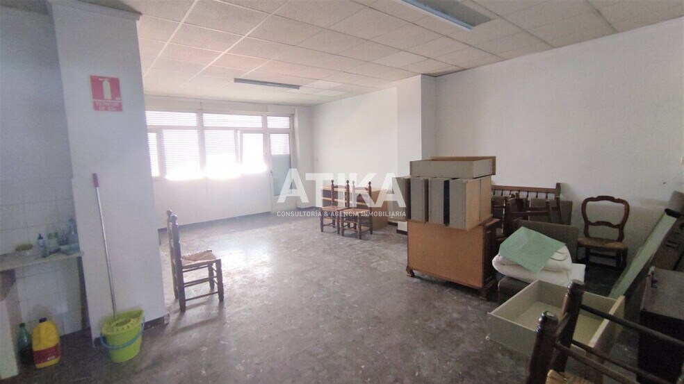 Commerce de détail dans Ontinyent à vendre - Photo du bâtiment - Image 3 de 7