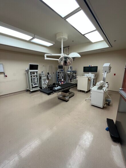 2851 S Avenue B, Yuma, AZ à louer - Photo du bâtiment - Image 3 de 11
