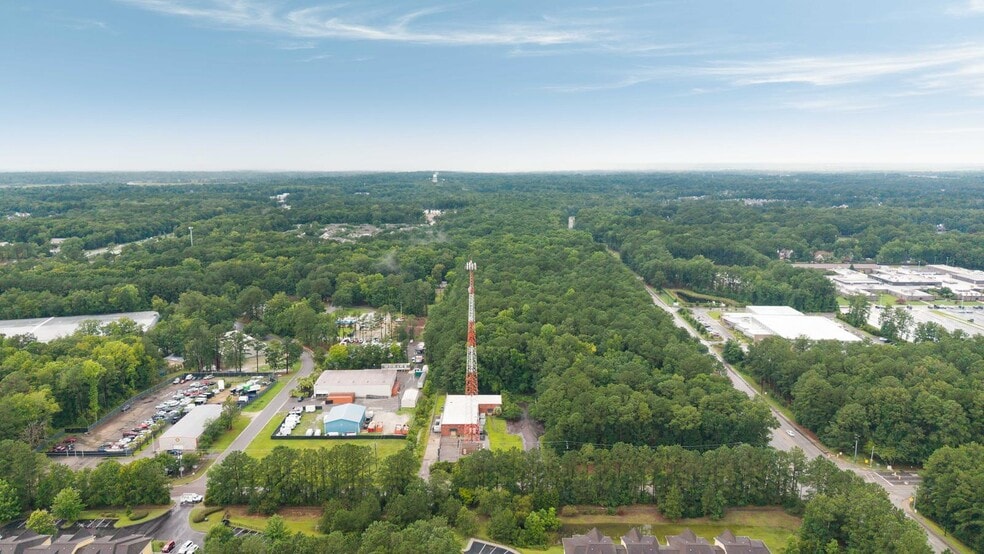 4920 Appian Way, North Charleston, SC for lease - Building Photo - Image 3 of 17