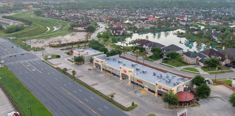 12149 Fm-1960, Houston, TX for lease - Building Photo - Image 2 of 4
