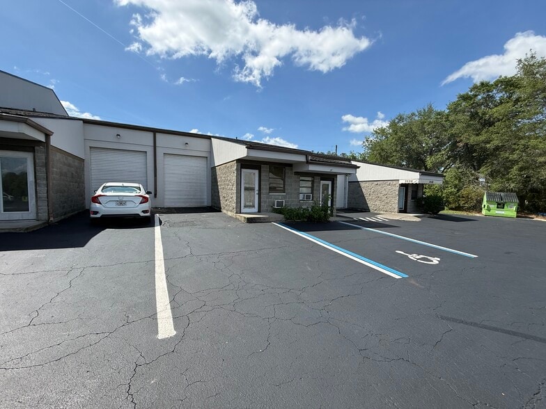 3536 NW 97th Blvd, Gainesville, FL for lease - Building Photo - Image 2 of 9