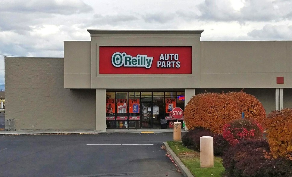 2200-2212 Island Ave, La Grande, OR à louer - Photo du bâtiment - Image 3 de 5