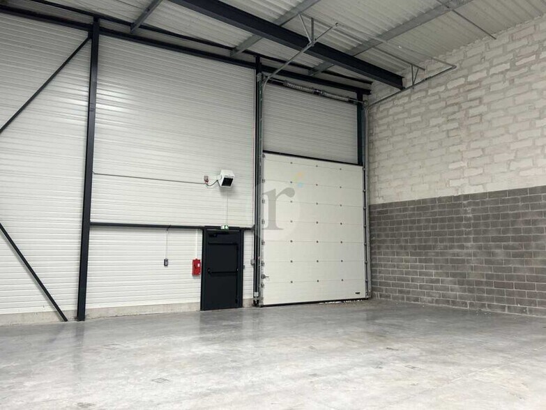 Flex dans Seclin à louer - Photo du bâtiment - Image 1 de 4