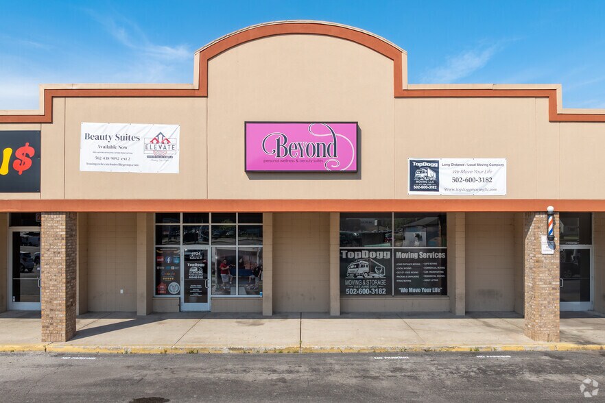 4244-4944 Poplar Level Rd, Louisville, KY à louer - Photo du bâtiment - Image 2 de 22