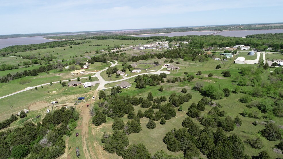 216 Red River Run Rd, Gordonville, TX à vendre - Photo du bâtiment - Image 2 de 15