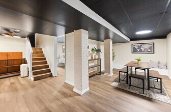 2420 Frankfort Ave, Louisville, KY for lease Interior Photo- Image 2 of 7