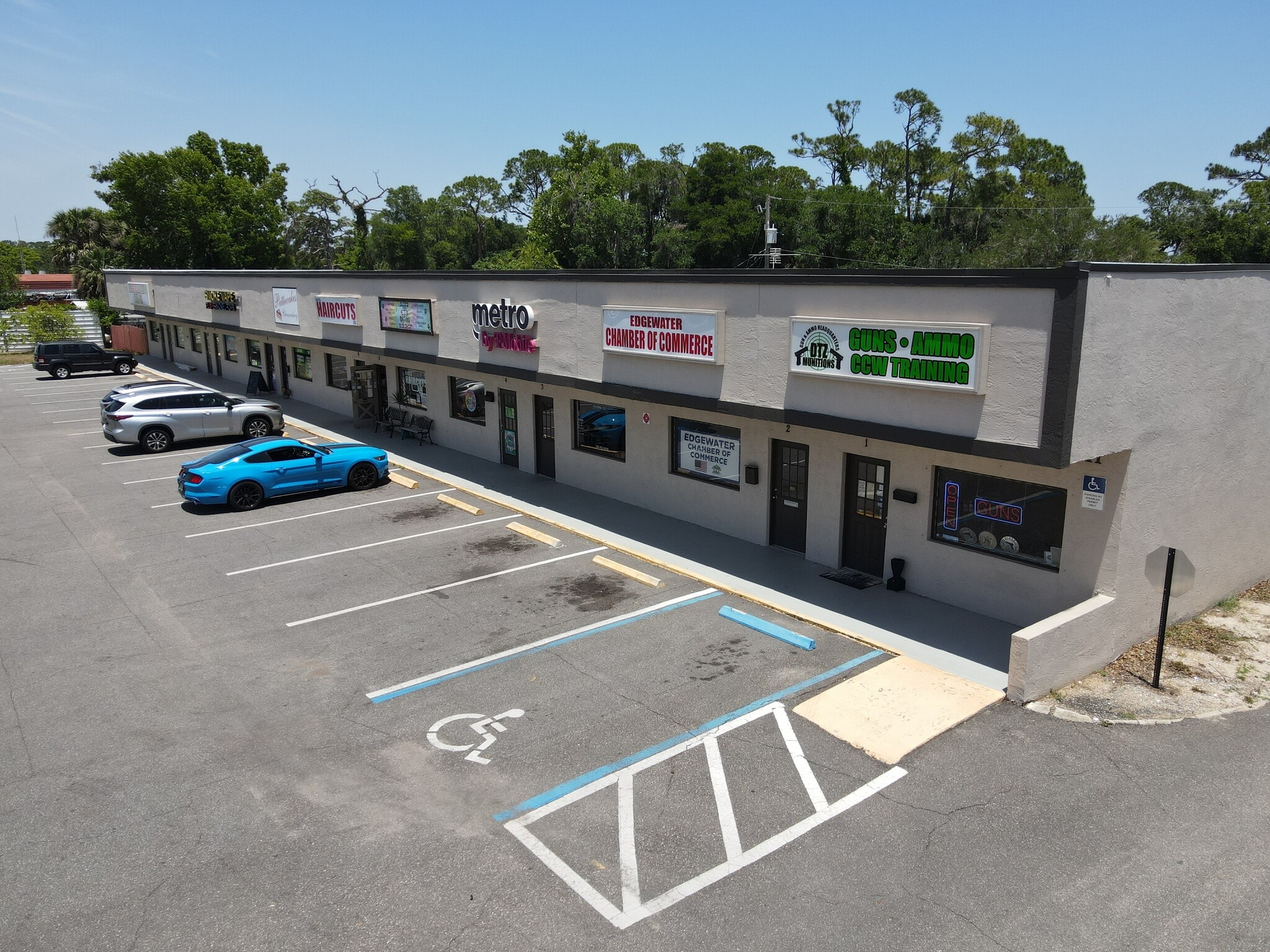 2111 S Ridgewood Ave, Edgewater, FL for lease Primary Photo- Image 1 of 31