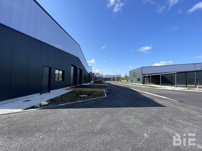 Flex dans Mérignac à louer - Photo du bâtiment - Image 3 de 12