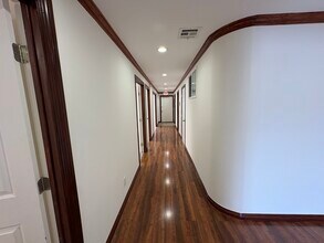12065-12069 Jefferson Blvd, Culver City, CA for lease Interior Photo- Image 2 of 9