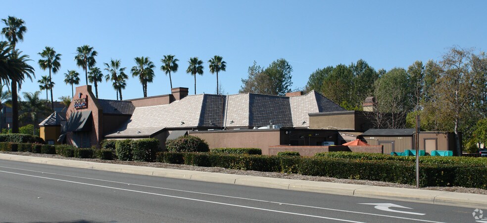 3005 Old Ranch Pky, Seal Beach, CA for sale - Building Photo - Image 3 of 5