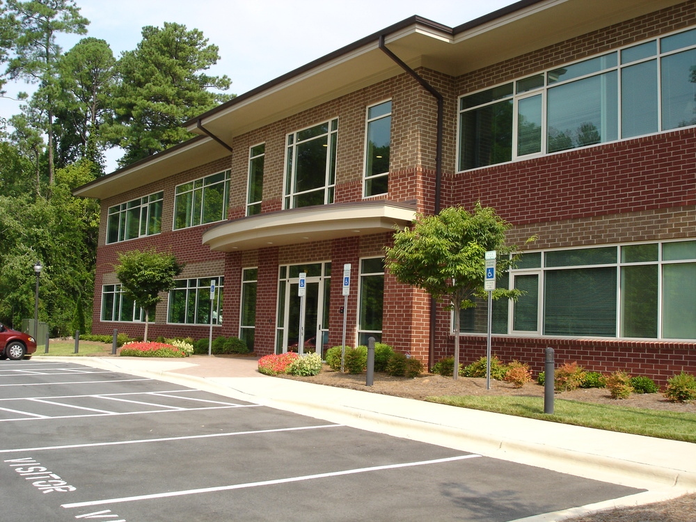 4909 Western Blvd, Raleigh, NC à vendre Photo du bâtiment- Image 1 de 1