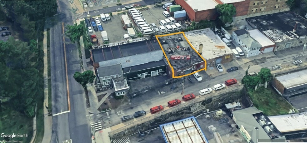 4213 Peters Pl, Bronx, NY à vendre - Photo du bâtiment - Image 2 de 2