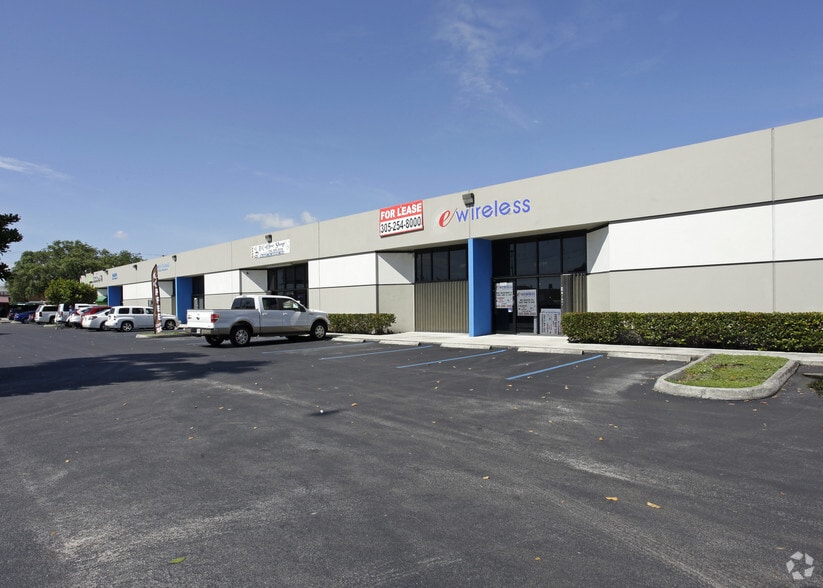 5400-5416 NW 72nd Ave, Miami, FL for lease - Building Photo - Image 3 of 13