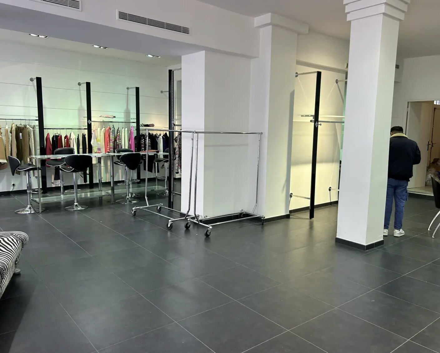 Rue Du Croissant, Paris à louer Photo intérieure- Image 1 de 3