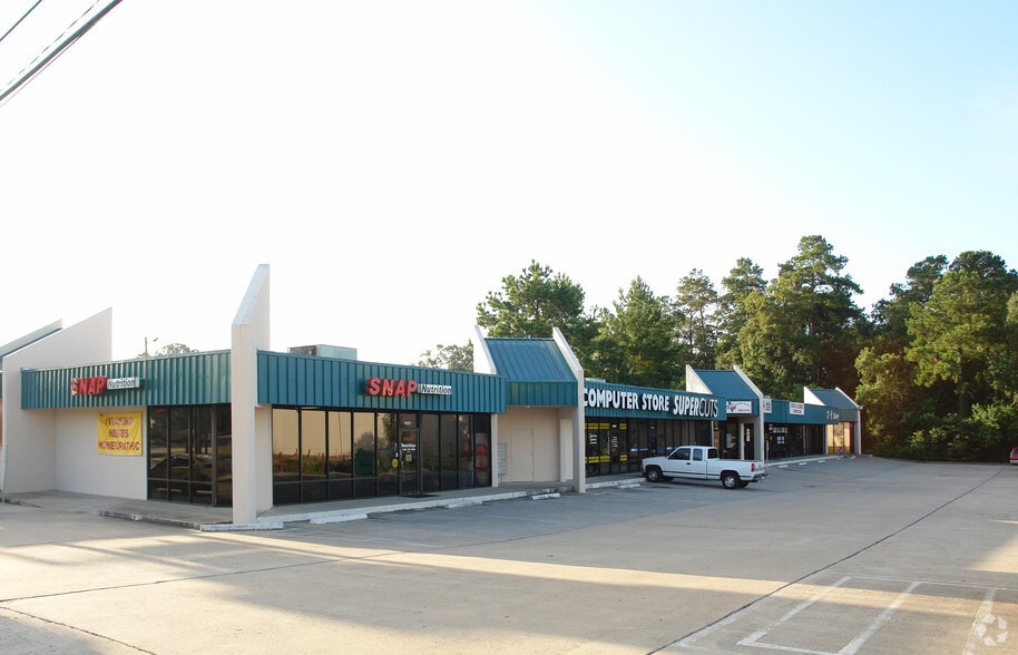 1211 Loop 336 Hwy, Conroe, TX for lease - Primary Photo - Image 2 of 6