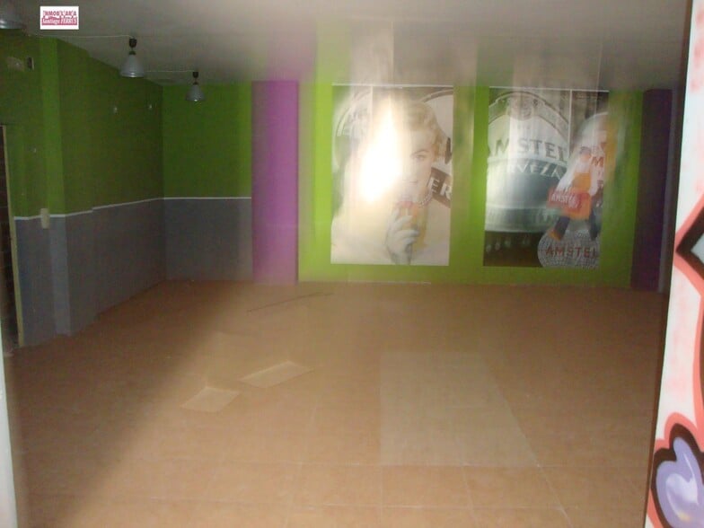 Retail in València, Valencia for sale - Building Photo - Image 2 of 5