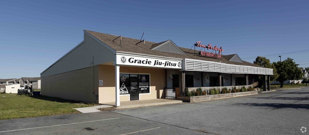 700-714 Ash Blvd, Middletown, DE à louer - Photo du bâtiment - Image 3 de 5