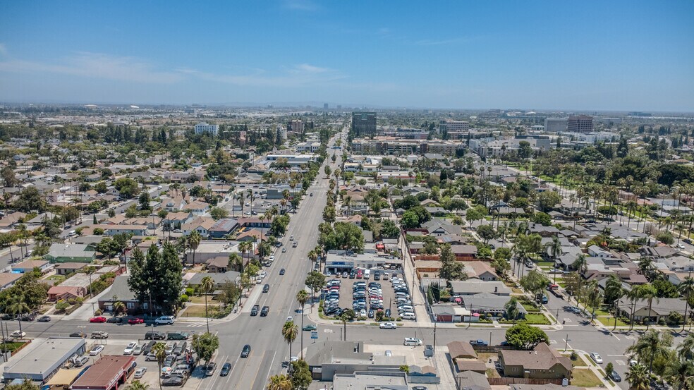 619 N Anaheim Blvd, Anaheim, CA à vendre - Photo du bâtiment - Image 2 de 19