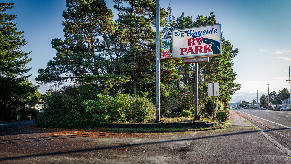 3760 US-101 Hwy, Florence, OR for sale - Building Photo - Image 2 of 17