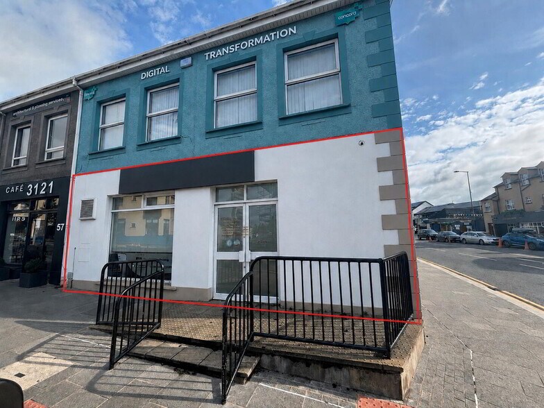 55 Main St, Maghera à louer - Photo du bâtiment - Image 1 de 1