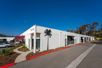 4901-4907 Morena Blvd, San Diego, CA à louer Photo du bâtiment- Image 2 de 5