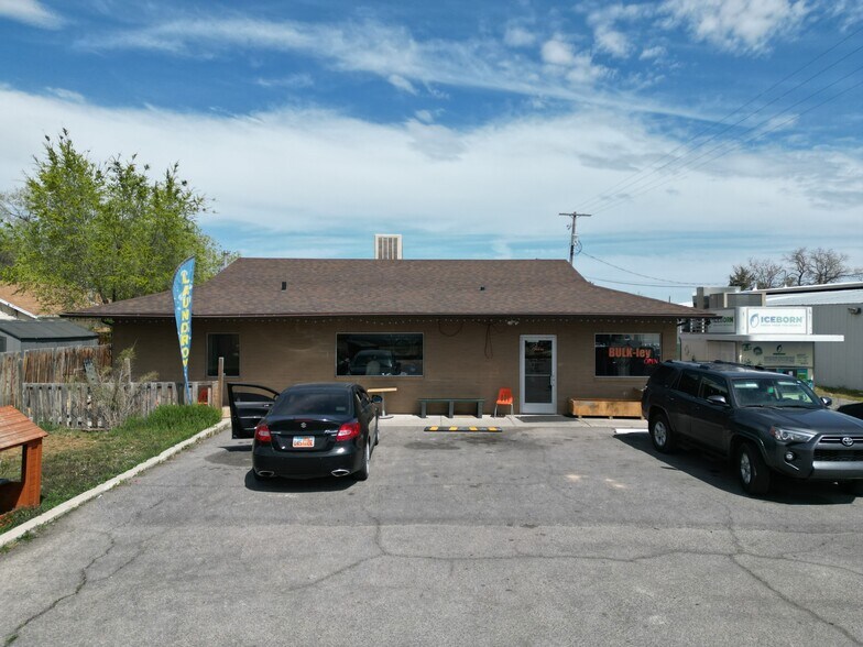 30 Commercial Ave, Grantsville, UT à vendre - Photo du bâtiment - Image 3 de 17