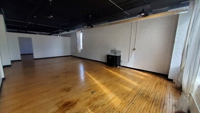 609 S 10th St, Minneapolis, MN à louer Photo intérieure- Image 2 de 6