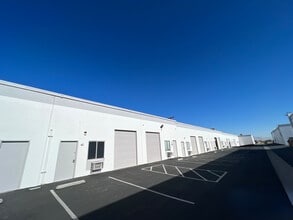 17525 Alder St, Hesperia, CA for lease Interior Photo- Image 2 of 8