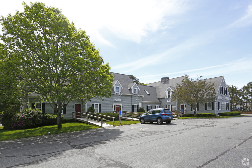 900-904 Route 134, South Dennis, MA for lease - Primary Photo - Image 1 of 25