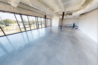 4400 Harrisburg Blvd, Houston, TX for lease Matterport 3D Scan- Image 1 of 2