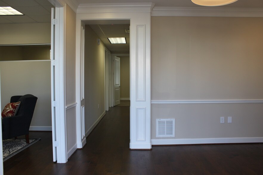 440 Cobia Dr, Katy, TX à louer - Photo intérieure - Image 3 de 12