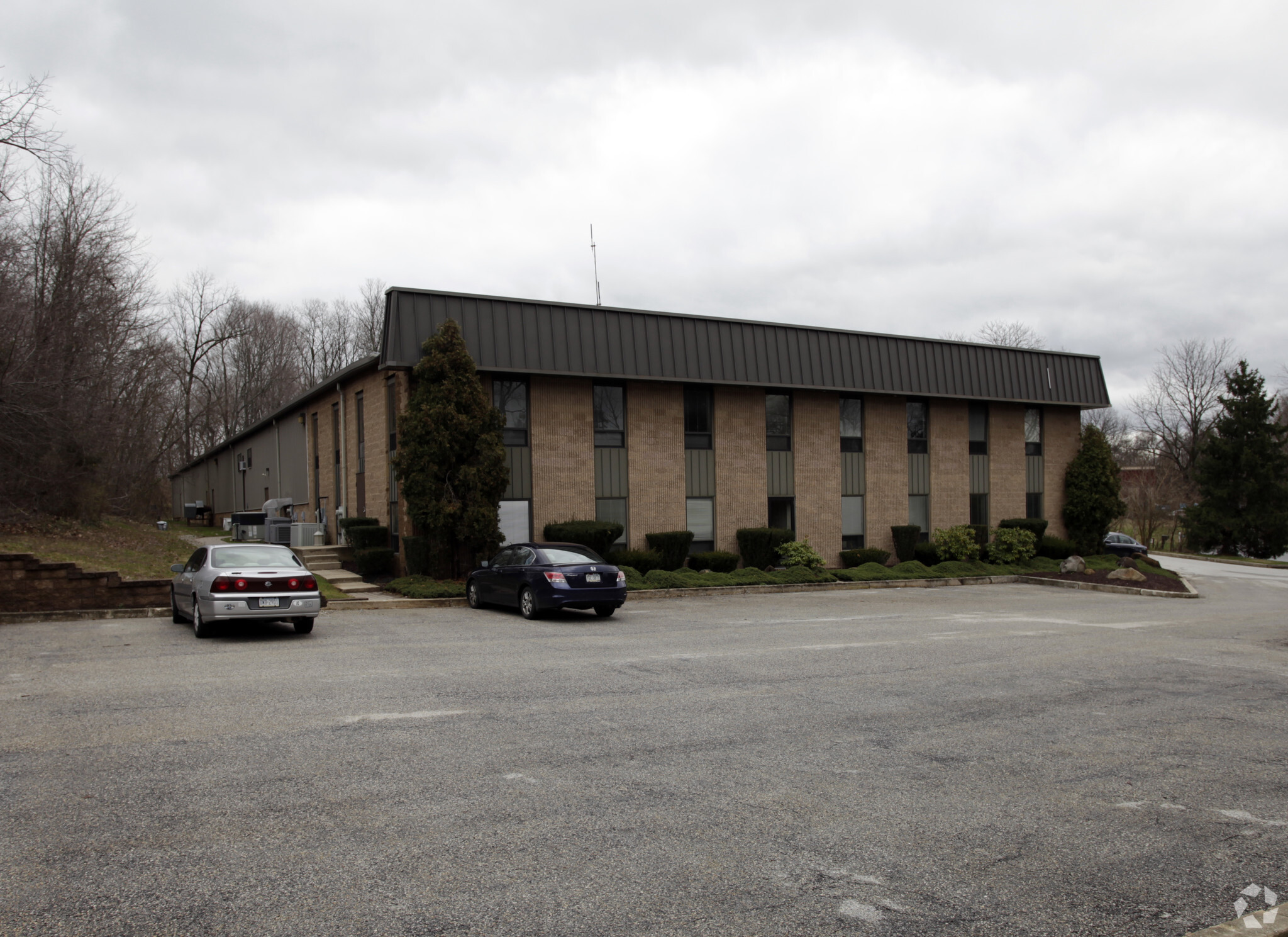 1109 Saunders Ct, West Chester, PA for sale Building Photo- Image 1 of 4