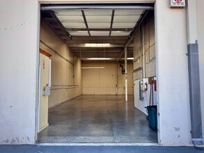 2570 Leghorn St, Mountain View, CA à louer Photo intérieure- Image 2 de 8