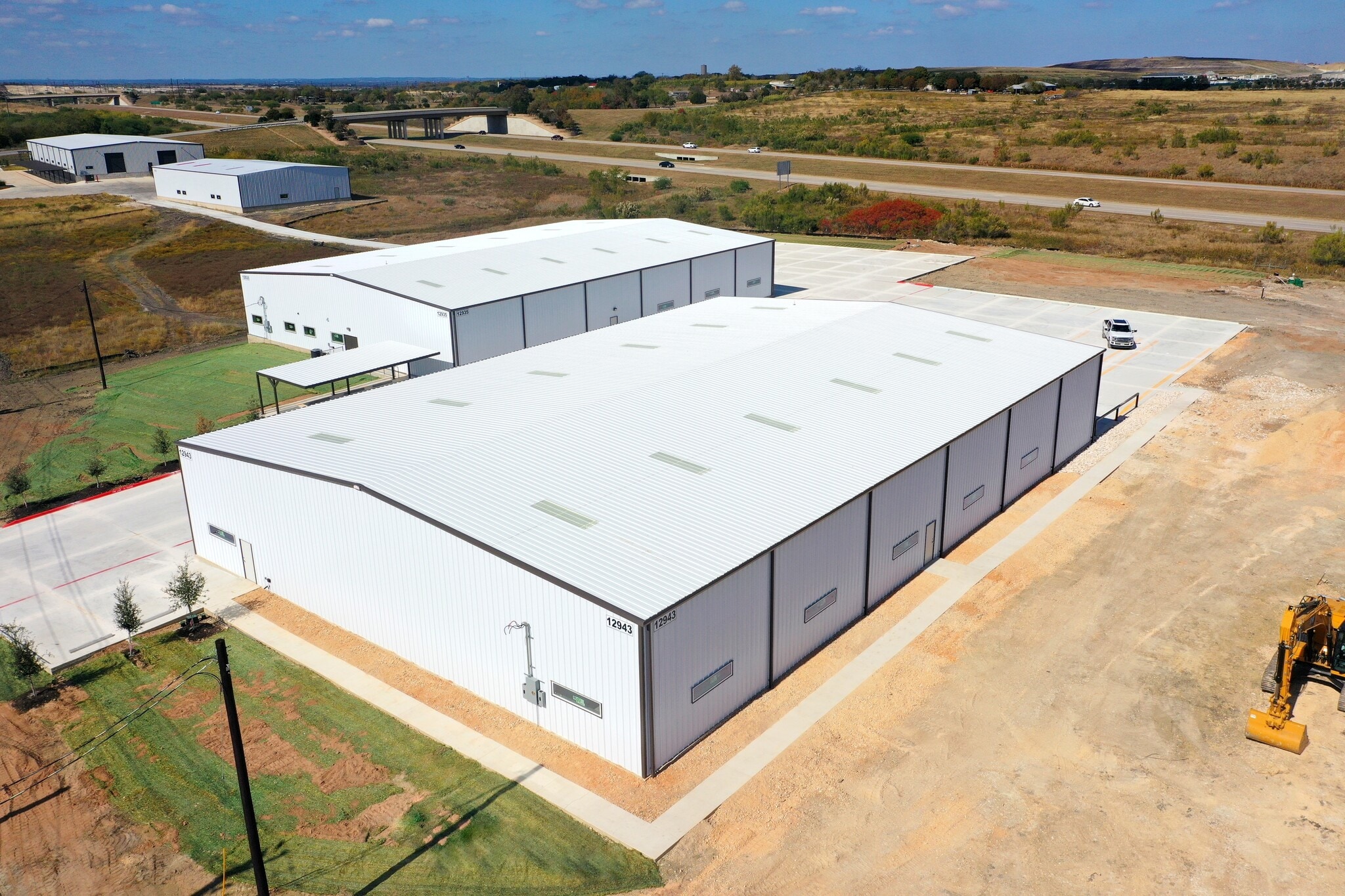 12943 Wright Rd, Buda, TX for lease Primary Photo- Image 1 of 16
