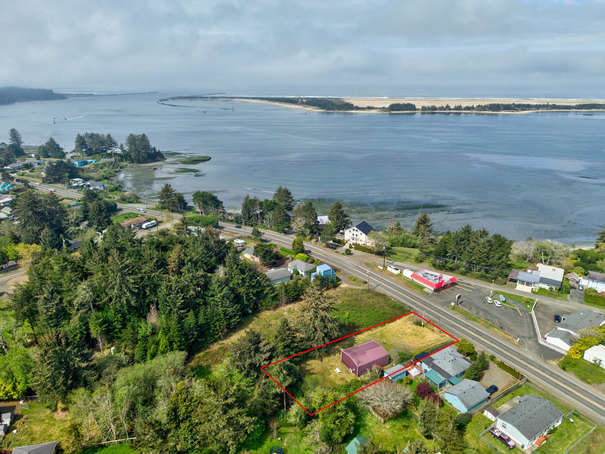 91762 Cape Arago Hwy, Coos Bay, OR à vendre Photo principale- Image 1 de 2