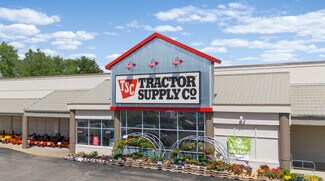 Plus de détails pour 2100-2202 N Park Rd, Connersville, IN - Bureau/Commerce de détail, Commerce de détail à louer