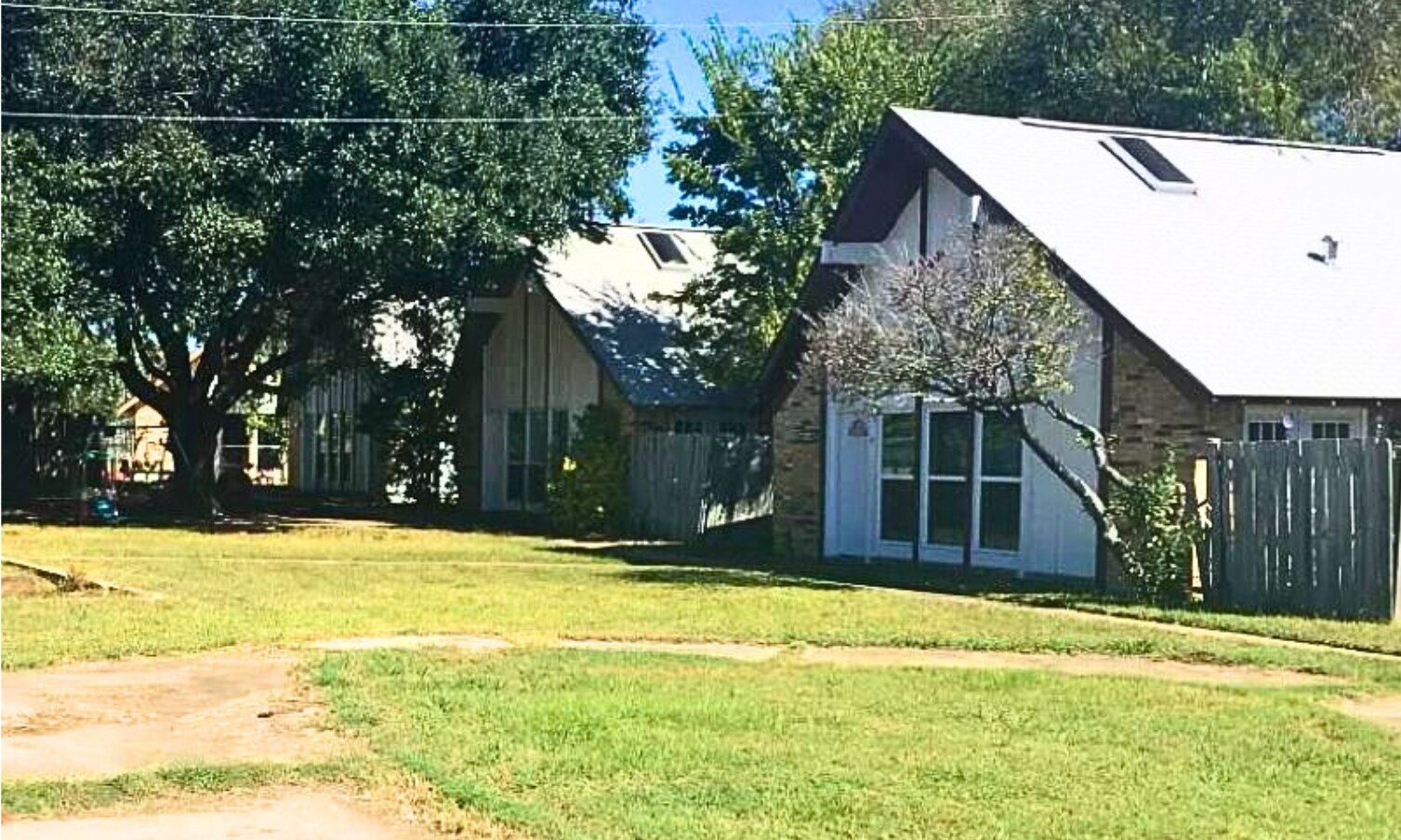 2300 Live Oak St, Commerce, TX à vendre Photo du bâtiment- Image 1 de 12