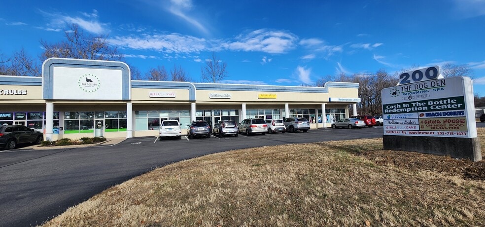 200 Church St, Wallingford, CT for lease - Building Photo - Image 2 of 9