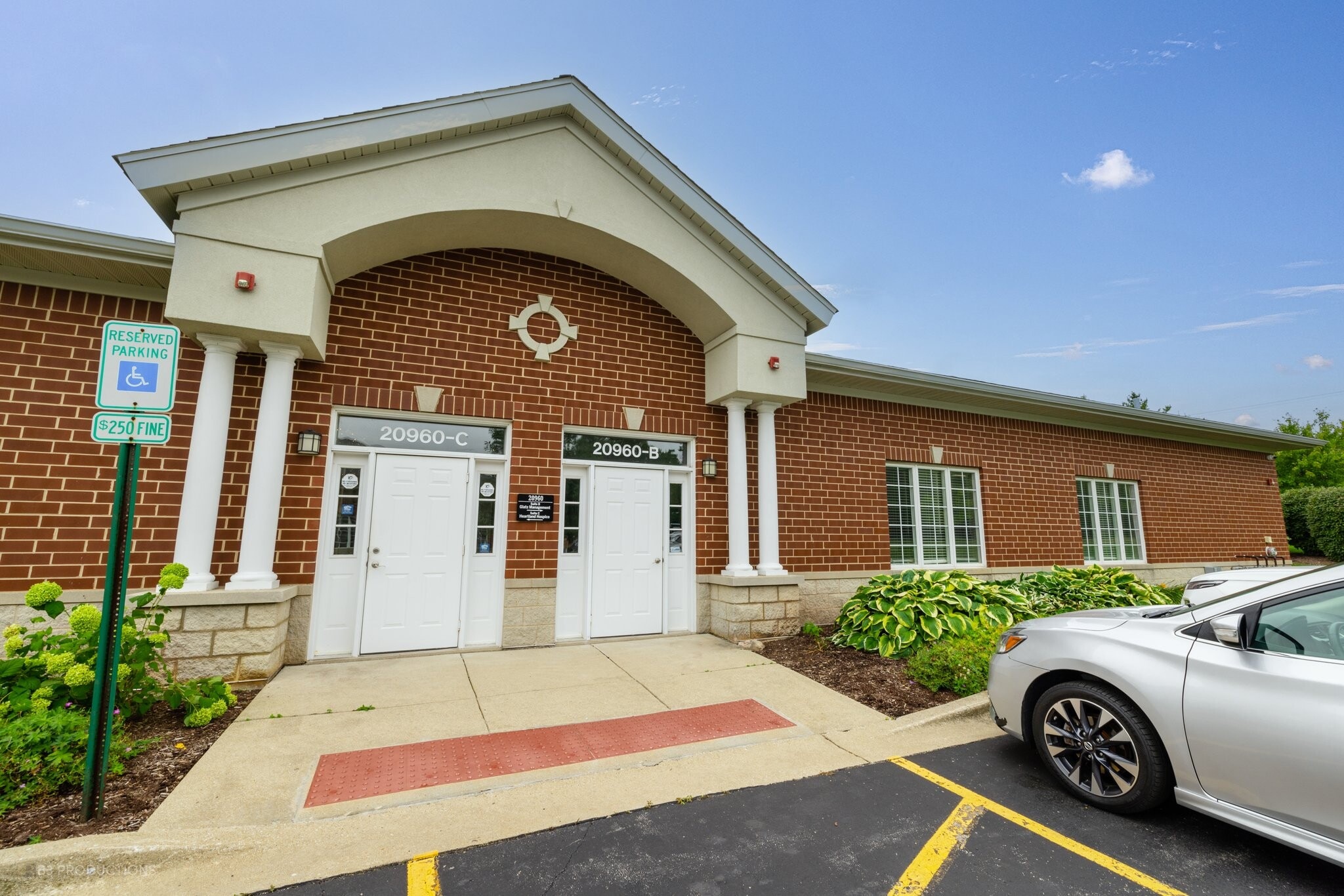 20960 S Frankfort Square Rd, Frankfort, IL for lease Interior Photo- Image 1 of 15