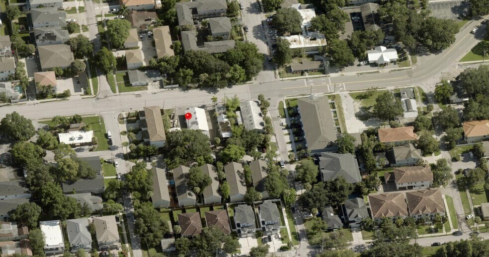 2704 W Azeele St, Tampa, FL à vendre - Photo du bâtiment - Image 3 de 28