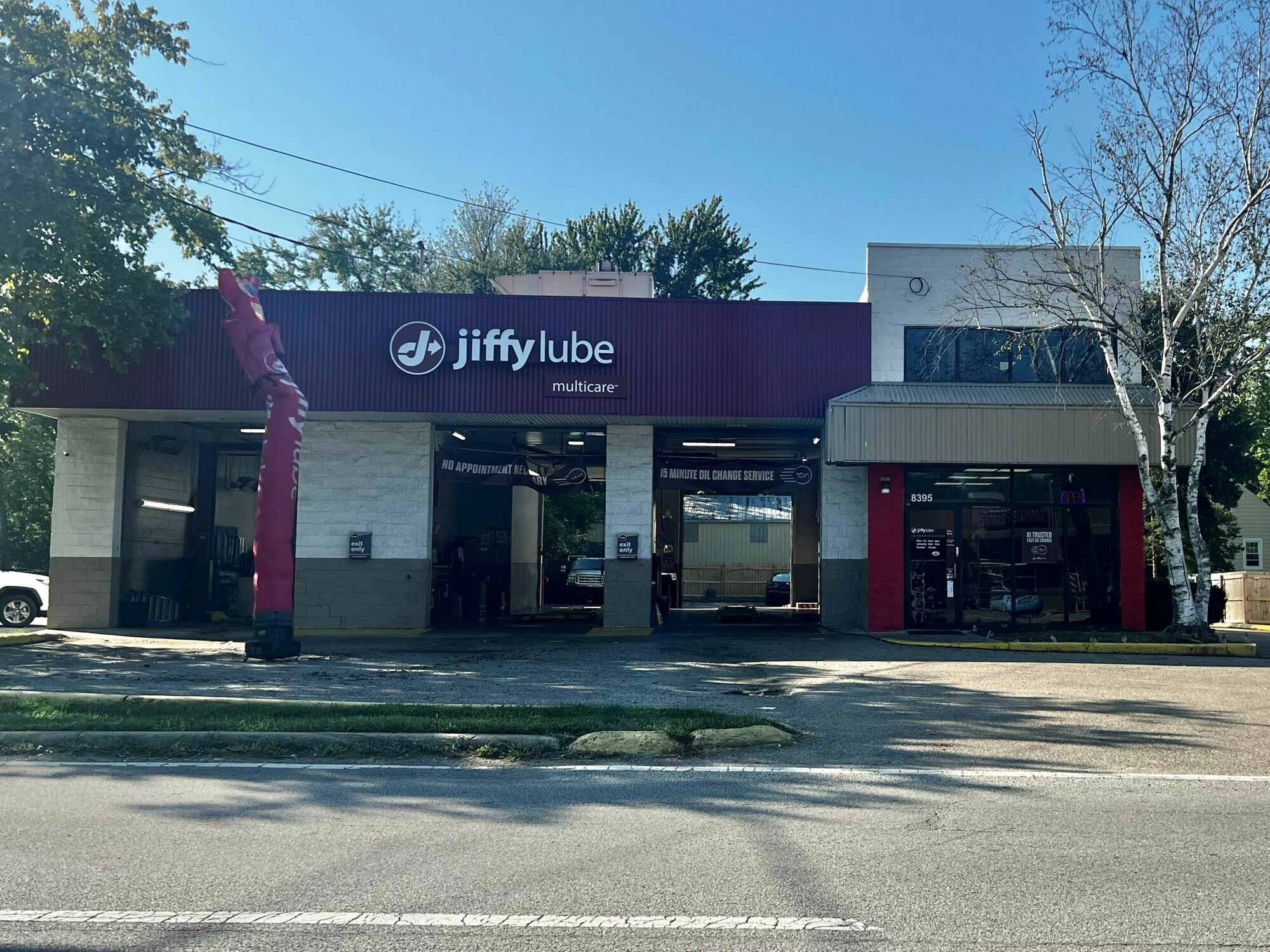 8395 Beechmont Ave, Cincinnati, OH à vendre Photo du bâtiment- Image 1 de 3