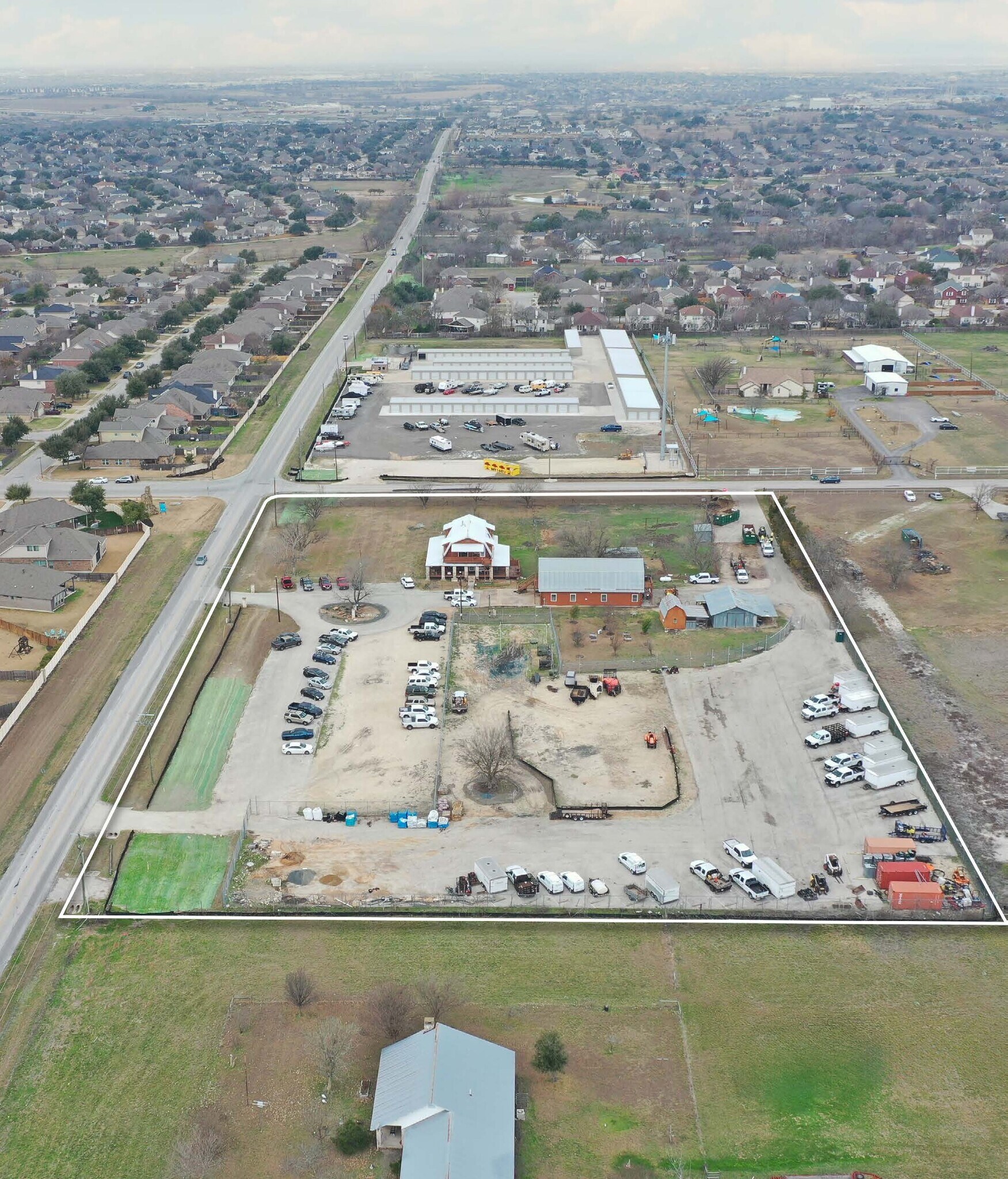 3204 Rowe Ln, Pflugerville, TX à vendre Photo principale- Image 1 de 2