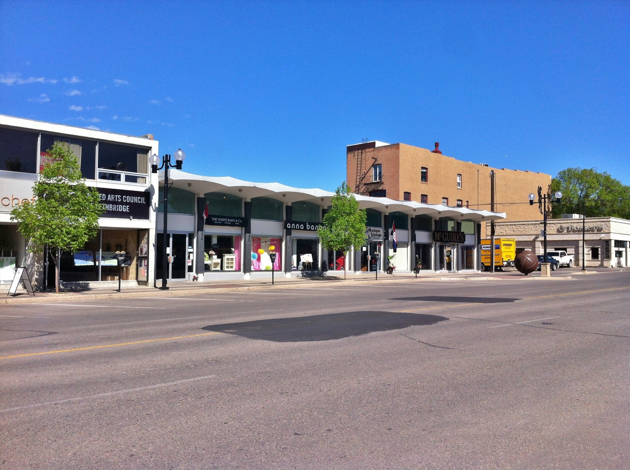 314 7 St S, Lethbridge, AB à vendre Photo principale- Image 1 de 1