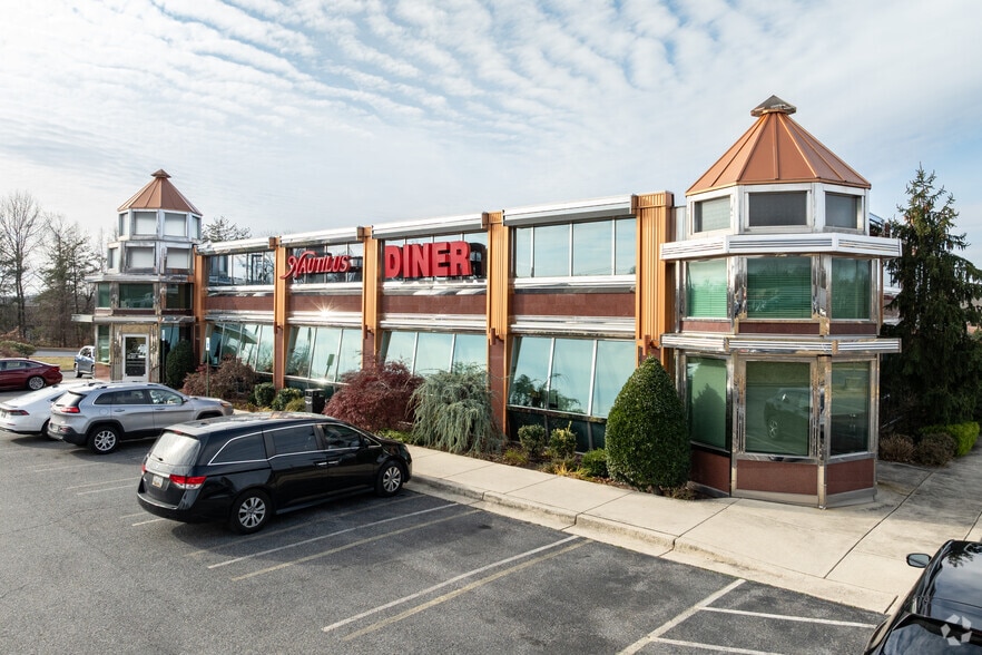 1709 Transportation Blvd, Crofton, MD for sale - Building Photo - Image 2 of 4