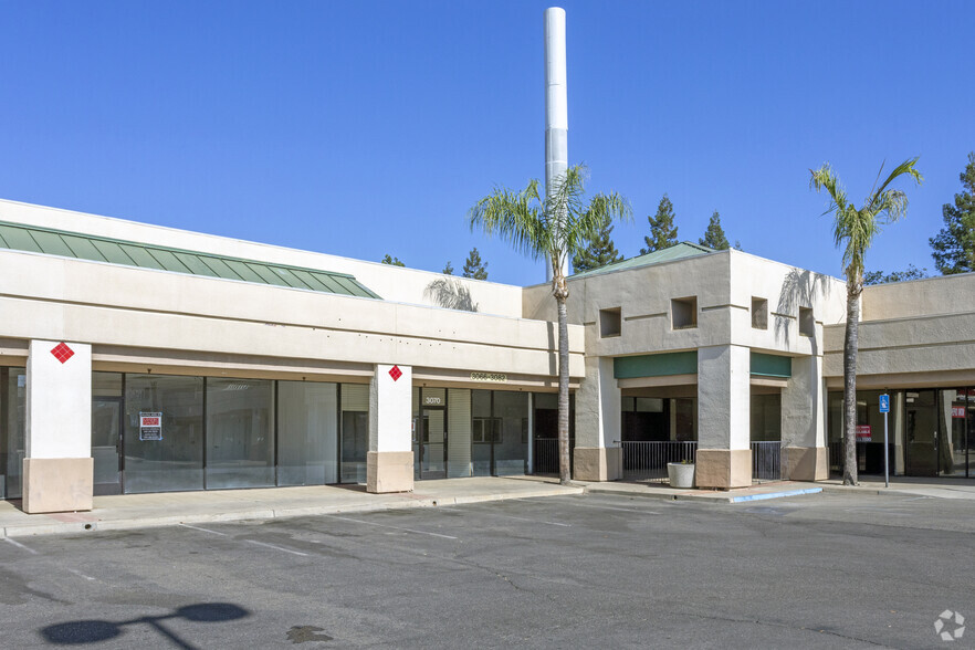 3006-3082 W Bullard, Fresno, CA for lease - Building Photo - Image 2 of 4