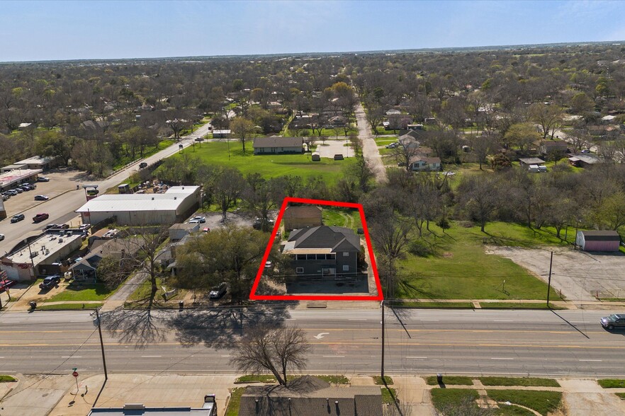 1007 N Main St, Cleburne, TX for sale - Building Photo - Image 2 of 13