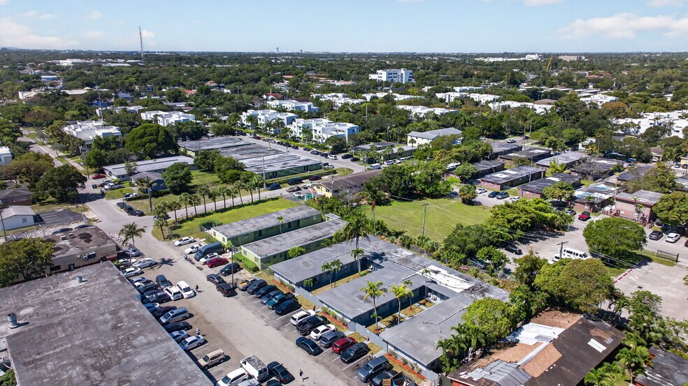821-825 NW 10th Ter, Fort Lauderdale, FL à vendre - Aérien - Image 3 de 20